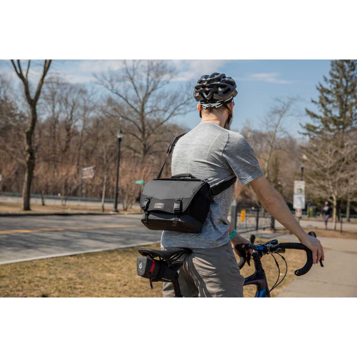 Schoudertas DNA 9 Slim - blauw - Afbeelding 15