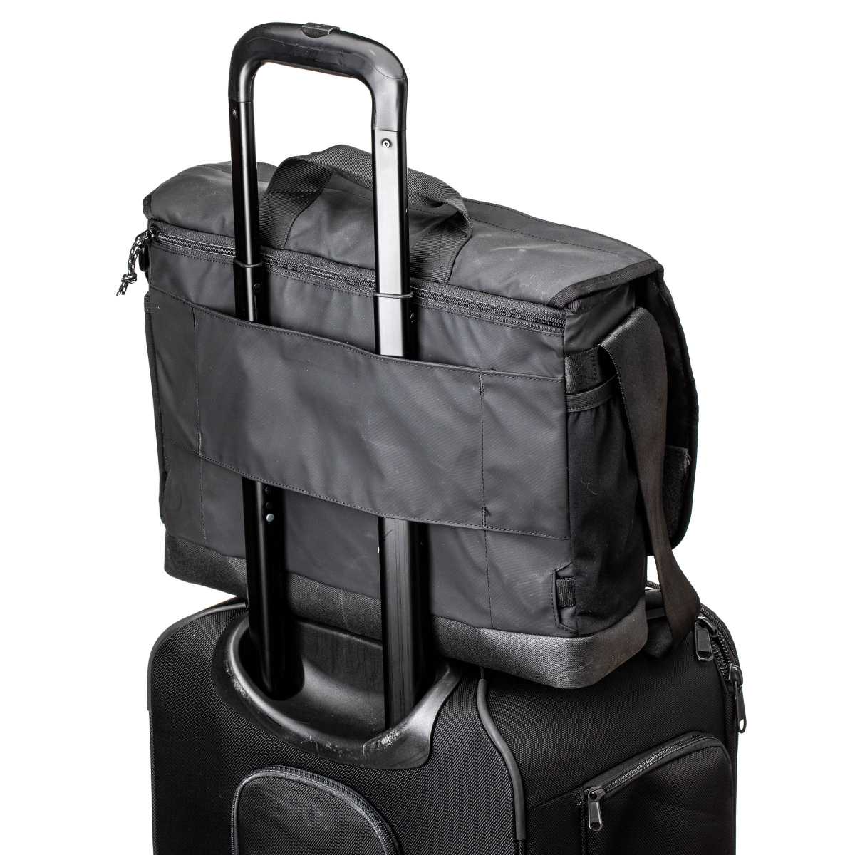 Schoudertas DNA 16 Slim - zwart - Image 10